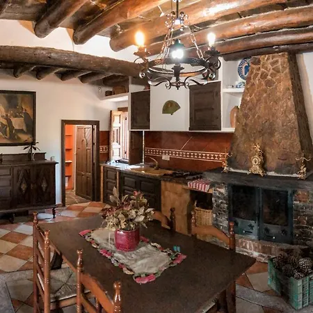 Holiday home Complejo Rural Rosa Del Gamonal *