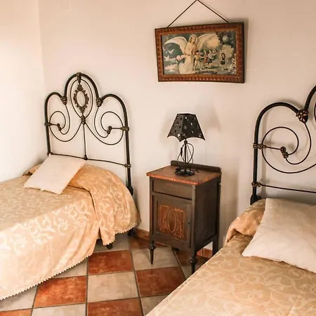 Holiday home Complejo Rural Rosa Del Gamonal *